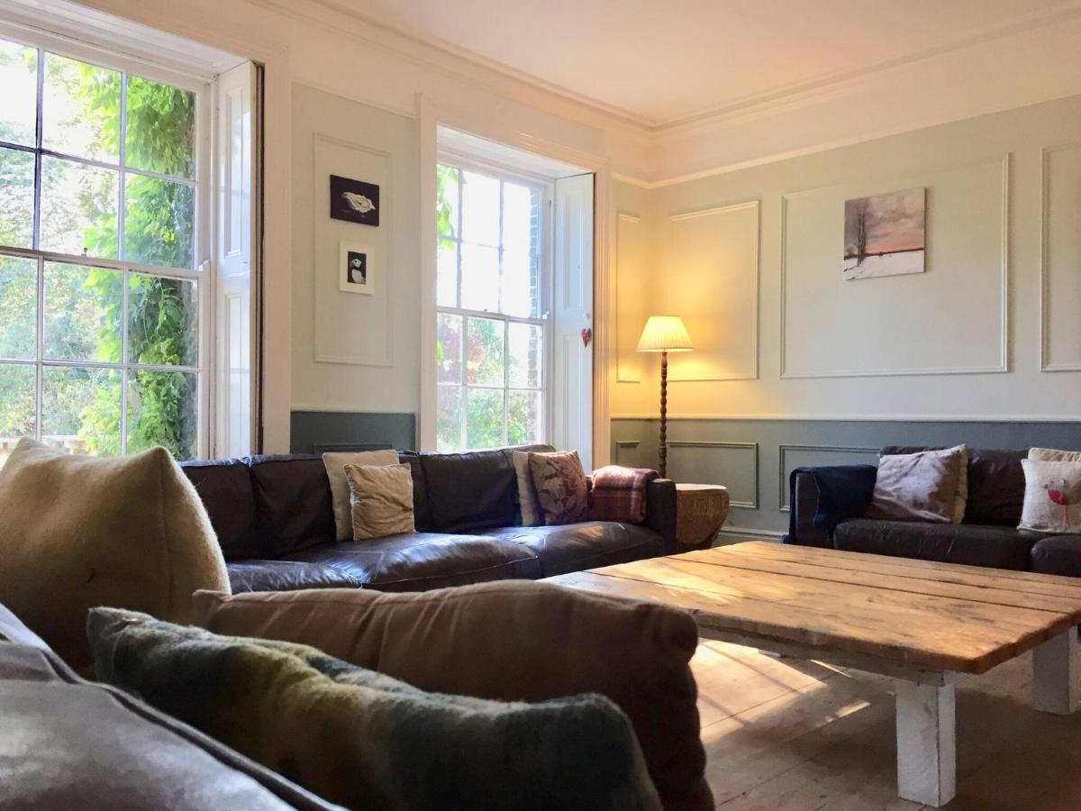 Manor House Moreton - Entire Holiday Home Дорчестер Экстерьер фото